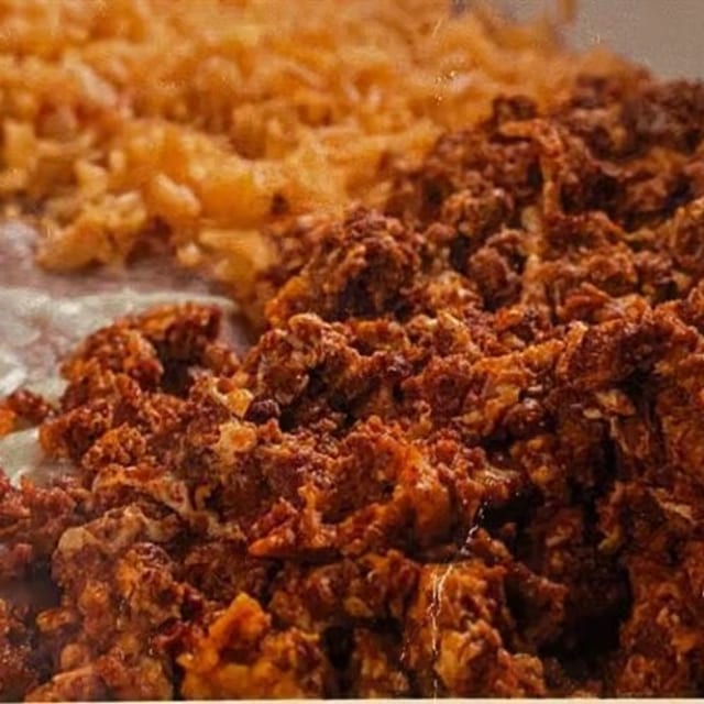 Huevos Con Chorizo.