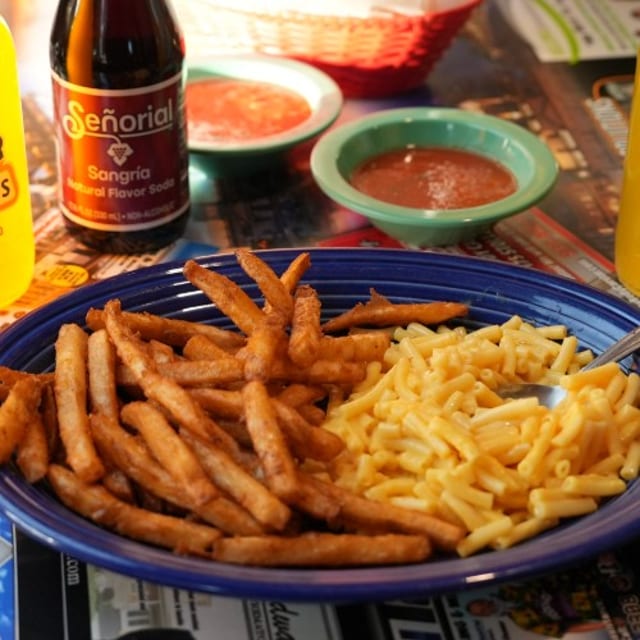 Mac N' Cheese with French Fries.