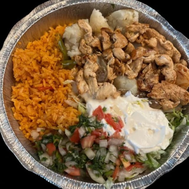Lunch Baked Potato with Chicken.